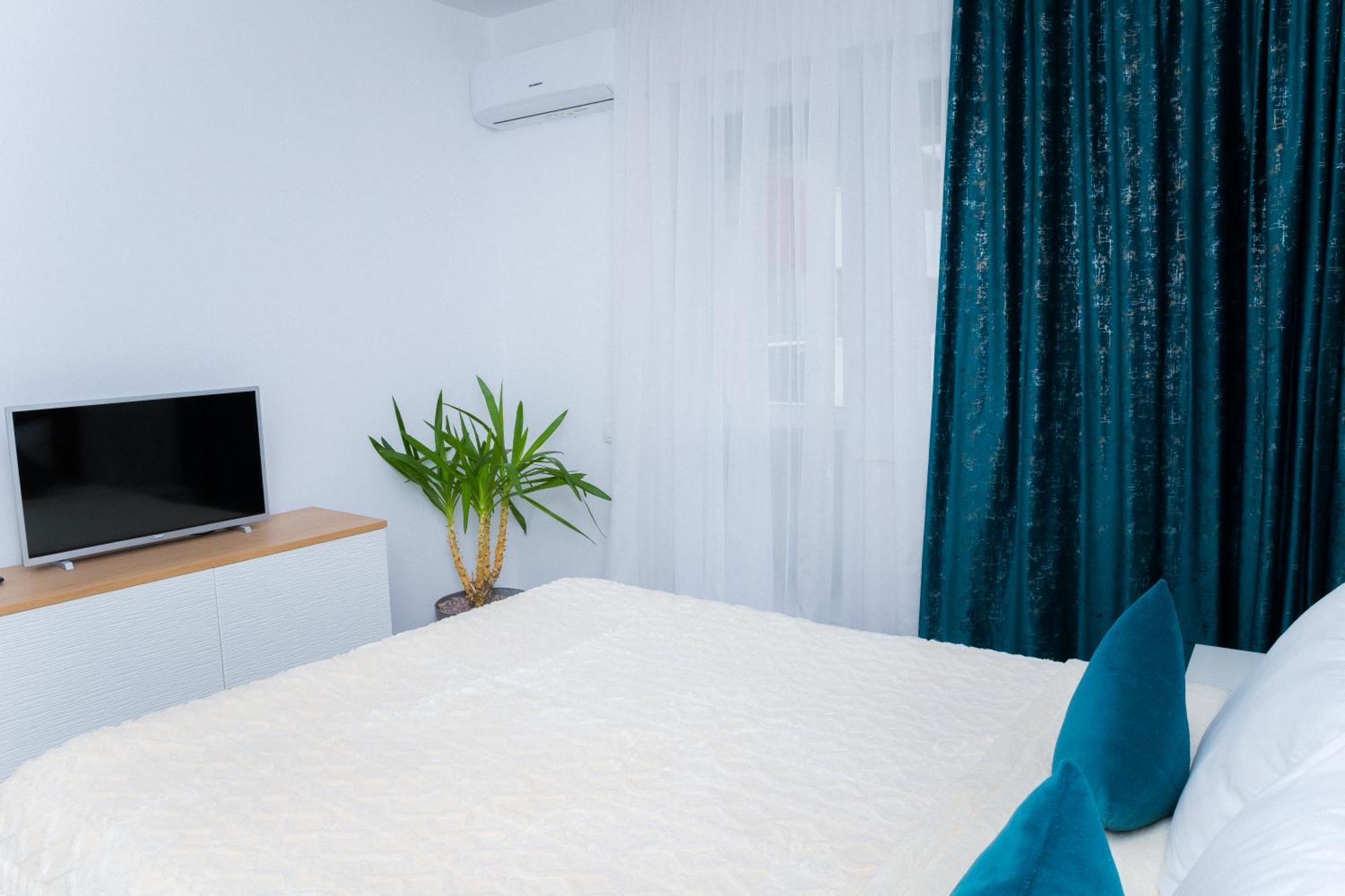 Elysian Urbanscape Brown, 2 Rooms, Near Bucharest Chiajna المظهر الخارجي الصورة